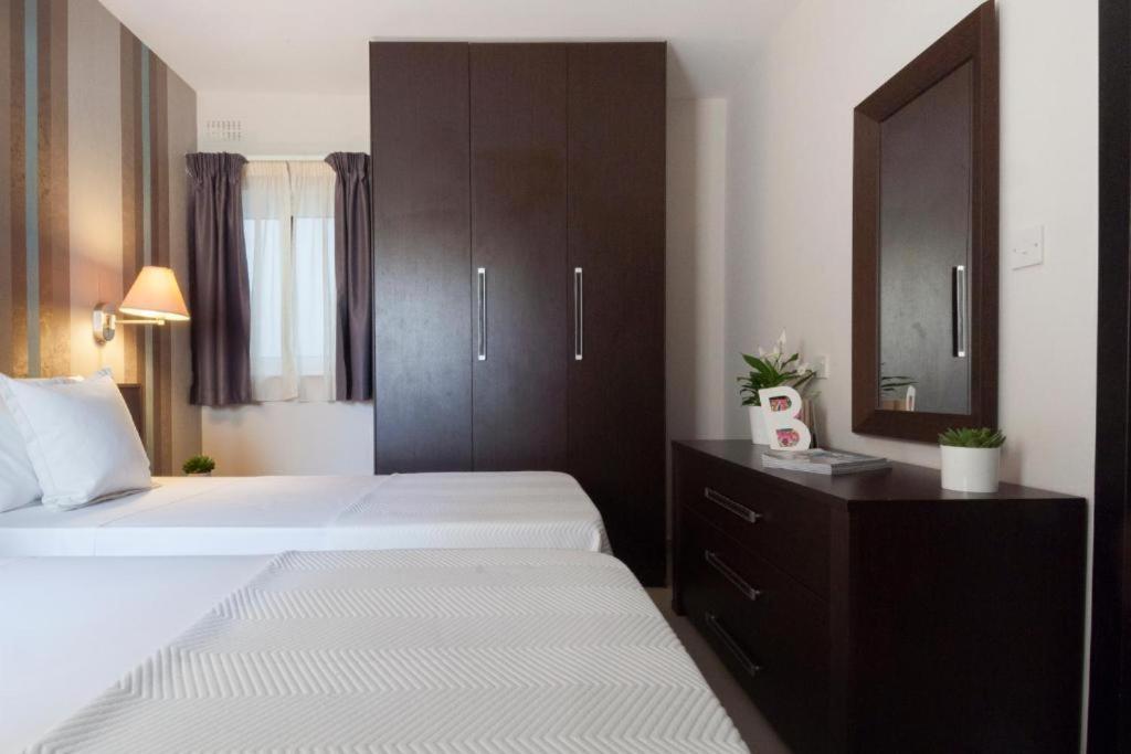 Valletta View Apartments By St Hotels Gzira Zewnętrze zdjęcie